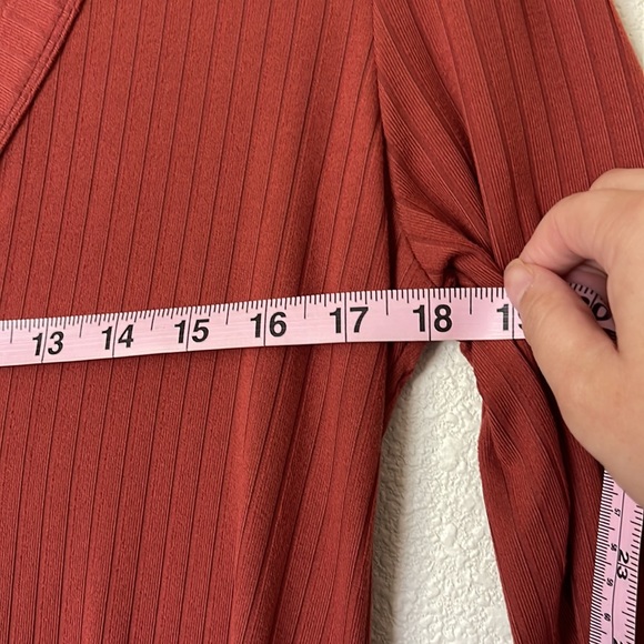 Brick 🧱 Colored NWT Ribbed button down Cardigan Dress Size M - Picture 8 of 8